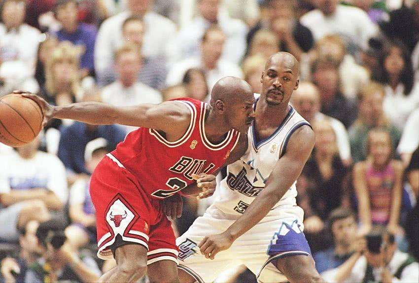 得分手是特, 吉诺比利也, XSS