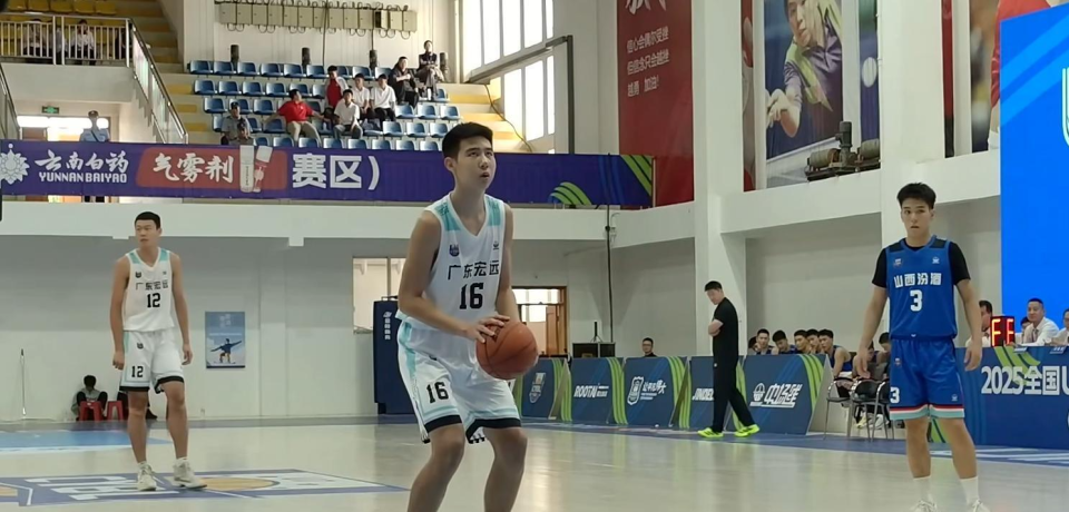 赵昱锟得到, tBg